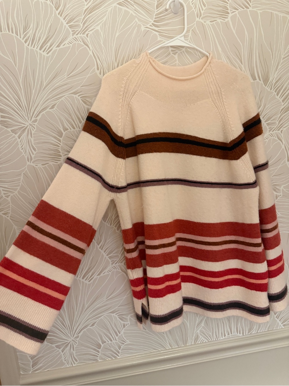 Loft Women’s Vintage Style Sweater